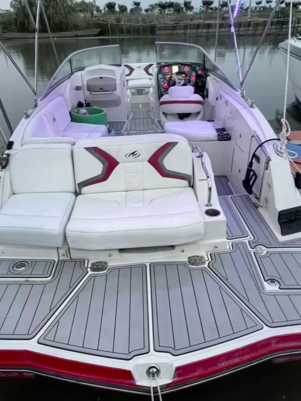 2010 Monterey M5 Swim Platform Cockpit Pad Boat EVA Foam Faux Teak Deck Floor Mat SeaDek MarineMat Gatorstep Style Self Adhesive