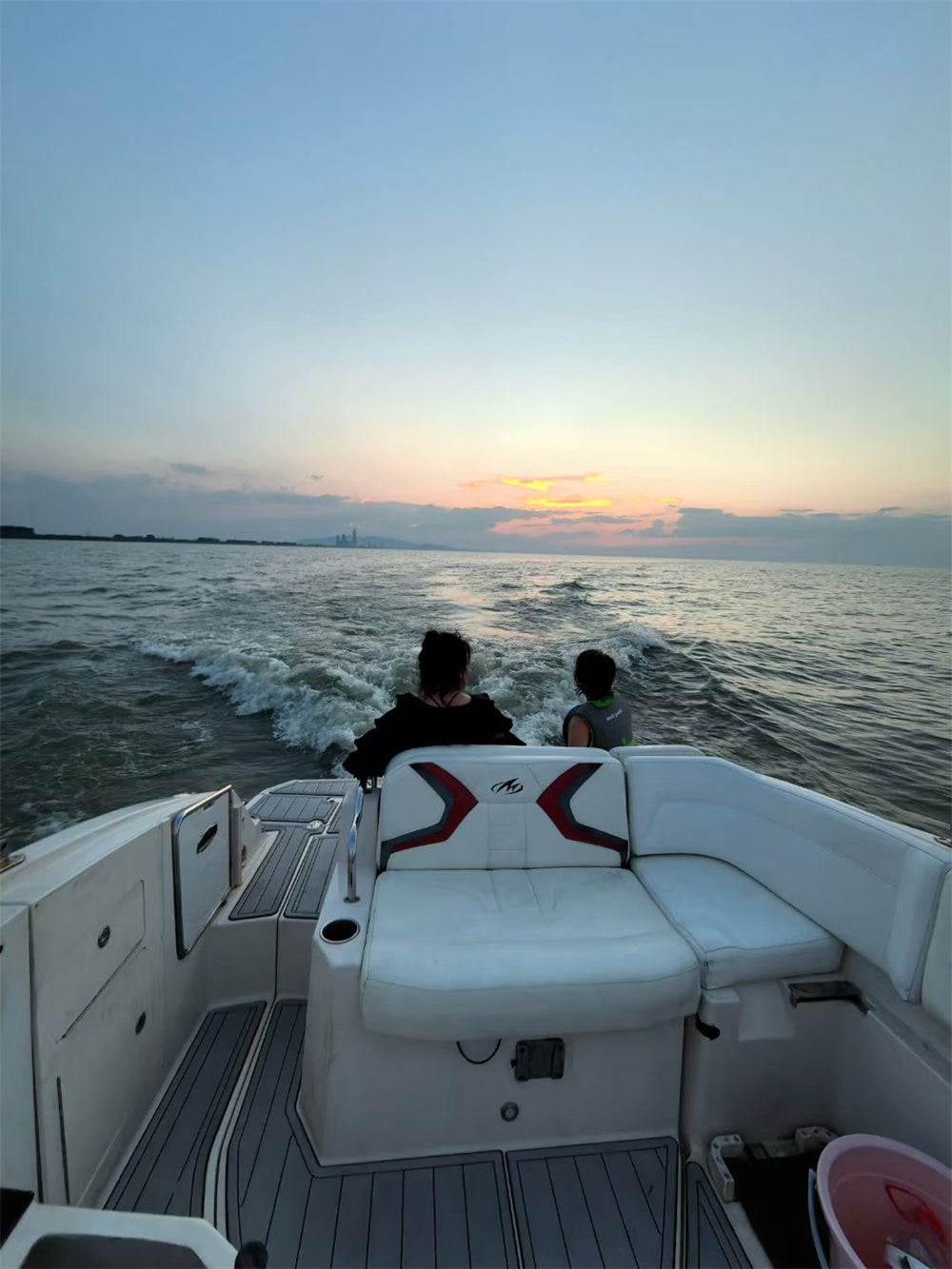 2010 Monterey M5 Swim Platform Cockpit Pad Boat EVA Foam Faux Teak Deck Floor Mat SeaDek MarineMat Gatorstep Style Self Adhesive