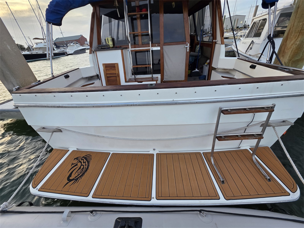 1988 Bayliner 3288 3270 Swim Platform Step Boat EVA Foam Teak Deck Floor Pad Mat SeaDek MarineMat Gatorstep Style Self Adhesive