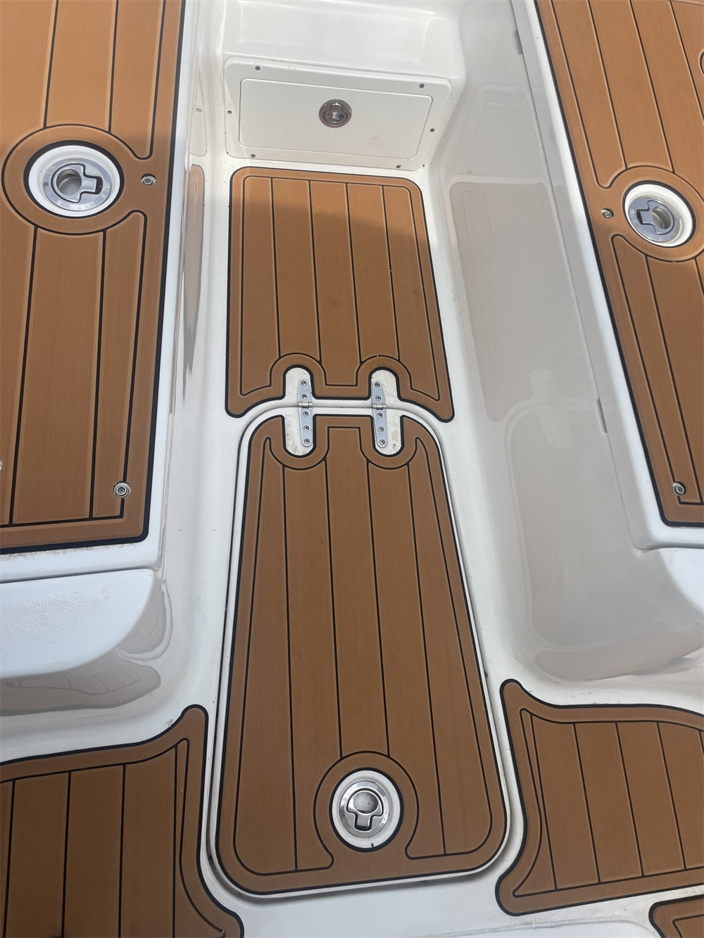 2021 Sea Hunt Ultra 275 Swim Platform Cockpit Boat EVA Foam Faux Teak Deck Floor Mat Pad SeaDek MarineMat Style Self Adhesive