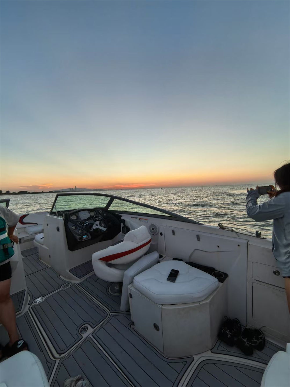 2010 Monterey M5 Swim Platform Cockpit Pad Boat EVA Foam Faux Teak Deck Floor Mat SeaDek MarineMat Gatorstep Style Self Adhesive
