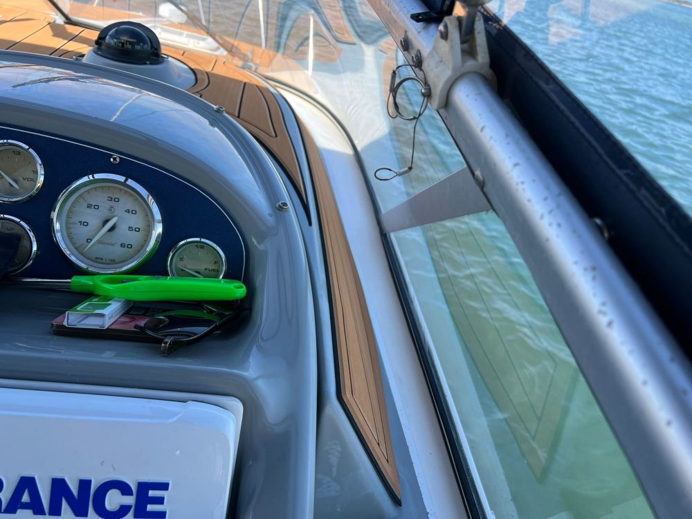 2004 Bayliner 2855 Dashboard Pads Boat EVA Foam Faux Teak Deck Floor Mat SeaDek MarineMat Gatorstep Style Self Adhesive