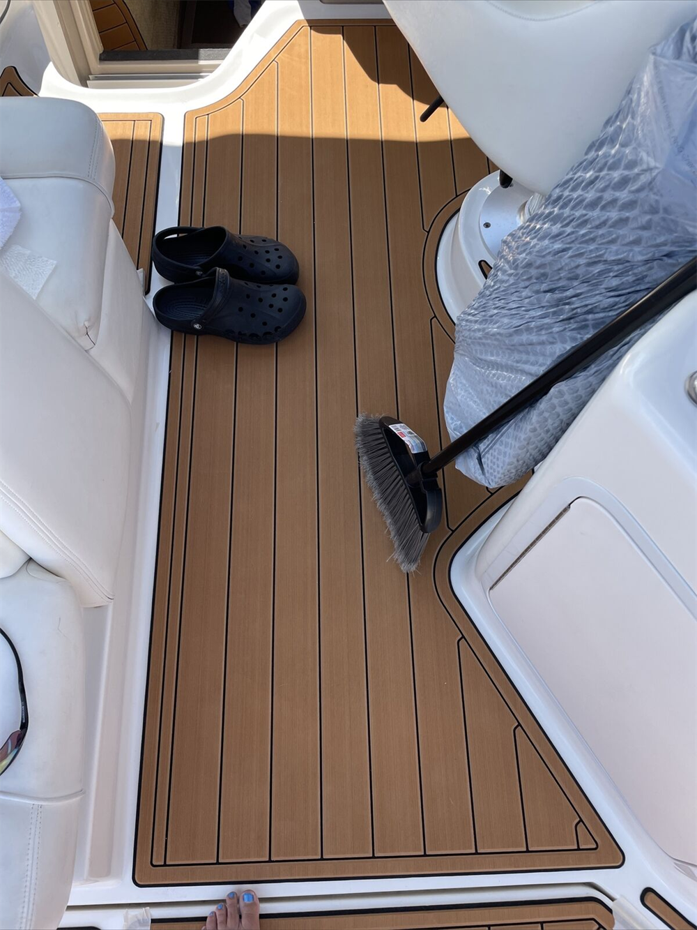 2008 Sea Ray 280 Sundancer Cabin Pad Boat EVA Foam Faux Teak Floor Mat SeaDek MarineMat Gatorstep Style Self Adhesive
