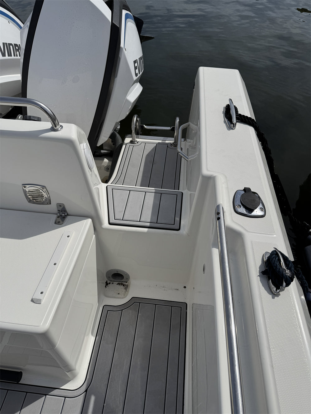 2005 White Shark 285 Swim Platform Cockpit Boat EVA Faux Flooring Pad Mat SeaDek MarineMat Gatorstep Style Self Adhesive