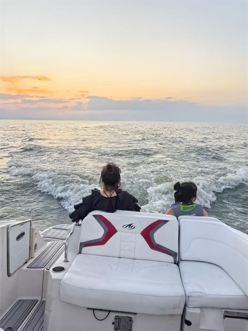 2010 Monterey M5 Swim Platform Cockpit Pad Boat EVA Foam Faux Teak Deck Floor Mat SeaDek MarineMat Gatorstep Style Self Adhesive