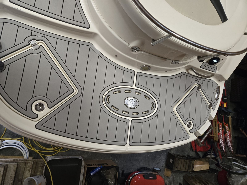 2010 Chaparral 276 SSI Swim Platform Cockpit Pad Boat EVA Foam Faux Teak Deck Floor Mat SeaDek MarineMat Gatorstep Style Self Adhesive