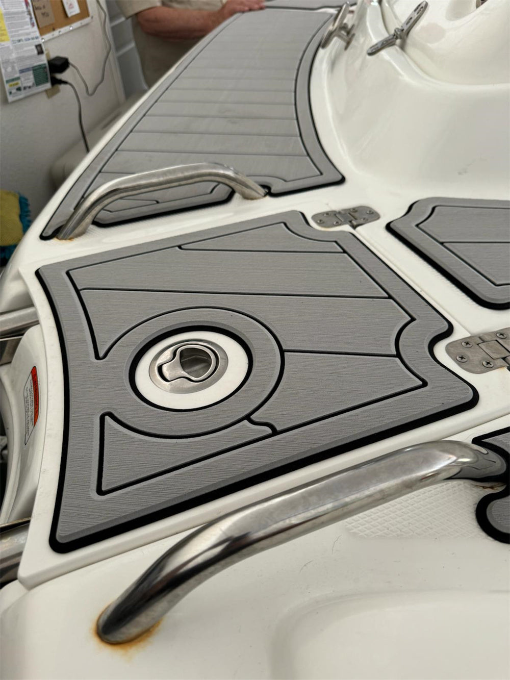2018 Tahoe 215 XI Swim Step Platform Cockpit Mat Boat EVA Teak Deck Floor Pad