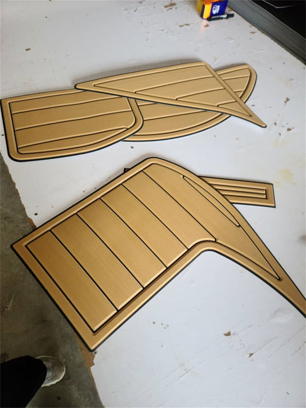 2000-2006 Bayliner 2855 Upper Deck Pads Boat EVA Foam Faux Teak Deck Floor Mat SeaDek MarineMat Gatorstep Style Self Adhesive