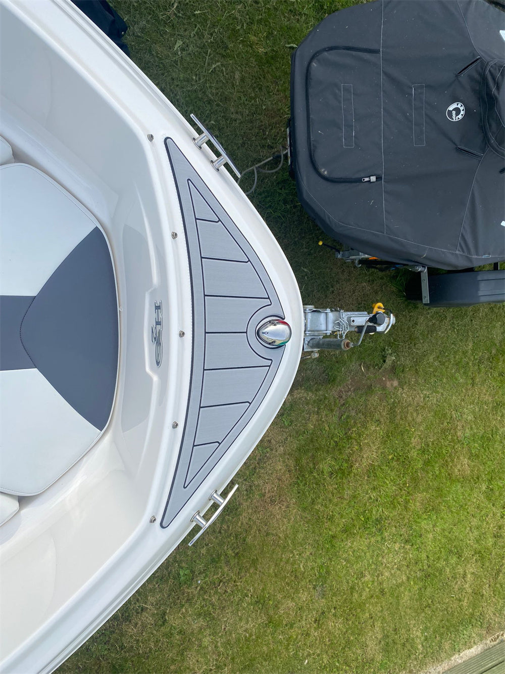 2015 Chaparral 19 H20 Swim Platform Cockpit Pad Boat EVATeak Deck Floor Mat SeaDek MarineMat Gatorstep Style Self Adhesive