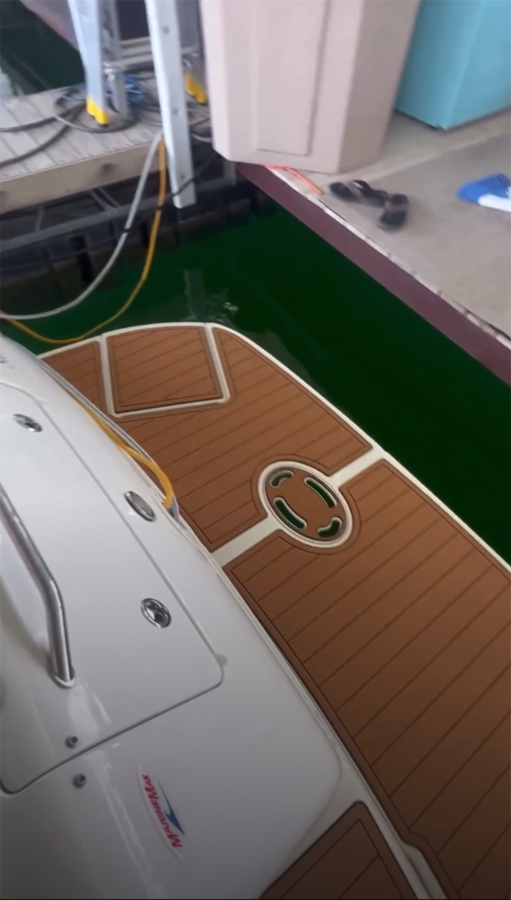 2002-2007 Sea Ray Sundancer 300 Swim Platform Cockpit Pad Boat EVA Teak Floor