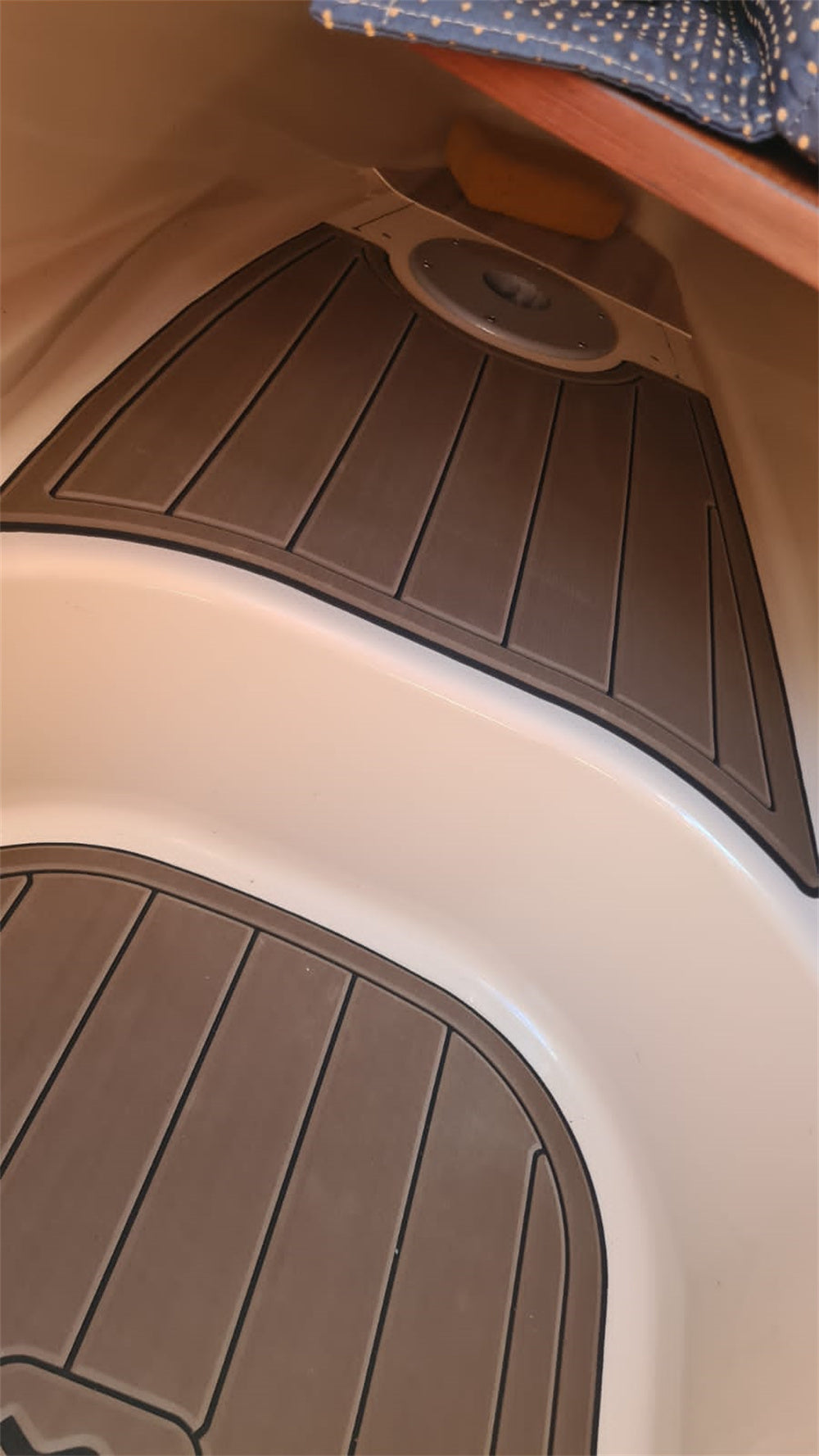 2005 Four Winns Vista 248 Cabin Steps Boat EVA Faux Foam Teak Deck Floor Pad Mat SeaDek MarineMat Gatorstep Style Self Adhesive