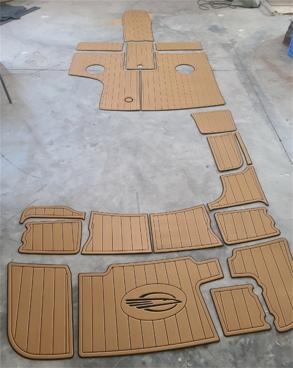 2007 Chaparral 220 SSI Swim Platform Cockpit Boat EVA Foam Teak Deck Floor Pad SeaDek MarineMat Style Self Adhesive