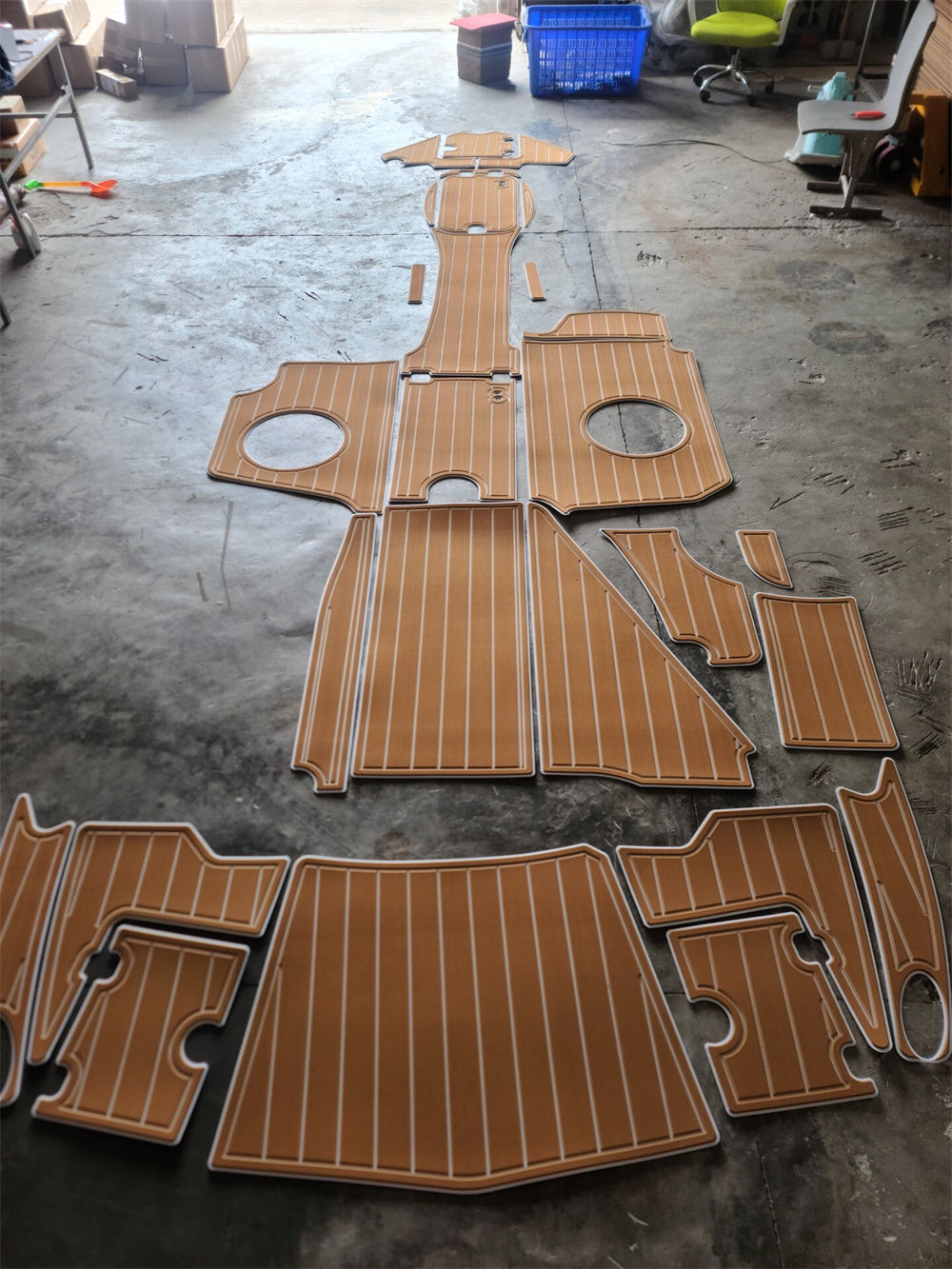 2008 Chaparral 264 Sunesta Swim Platform Cockpit Boat EVA Teak Deck Floor Pad SeaDek MarineMat Style Self Adhesive